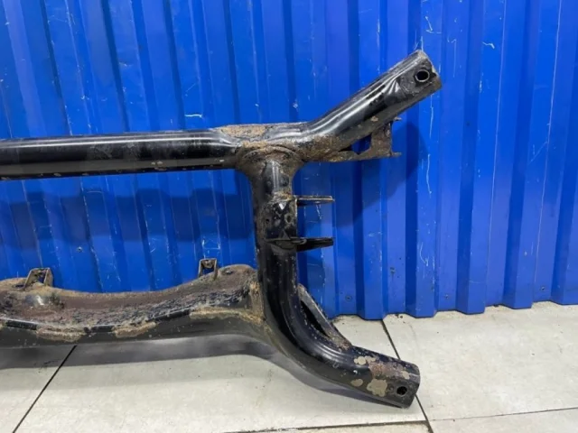 Задняя балка для Mitsubishi ASX I 2010-2012 на фотографиях