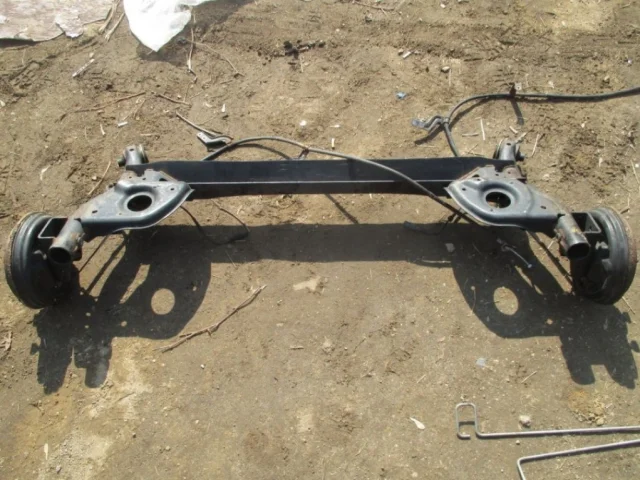 Задняя балка для Nissan Tiida C13 Хэтчбек 2015-2016 на фотографиях