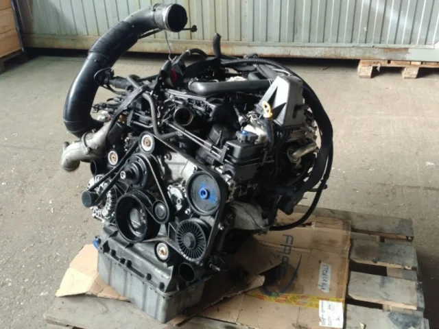 Двигатель без навесного для Mercedes-Benz Vito W447 Vito 2014-2022 на фотографиях