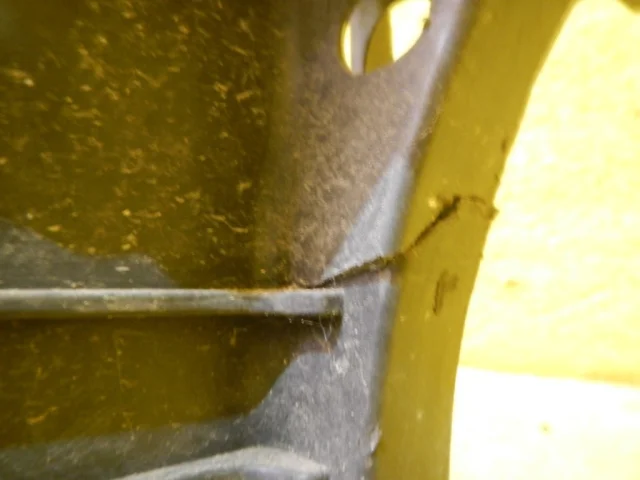 Панель радиатора (телевизор) для Volkswagen Golf VI (5K) 2008-2012 на фотографиях