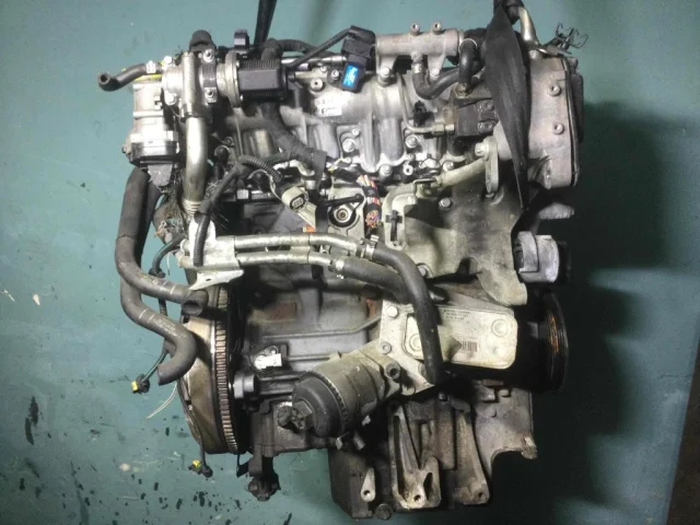 Двигатель для Opel Zafira B 2005-2015 на фотографиях