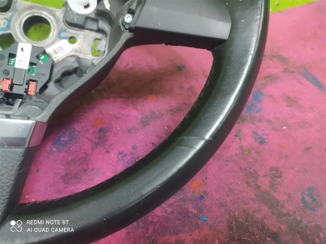 Руль для Volkswagen Jetta 6 2010-2019 на фотографиях