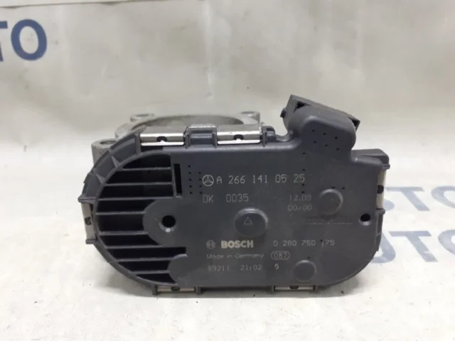 Дроссельная заслонка для Mercedes-Benz C class W204 2007-2014 на фотографиях