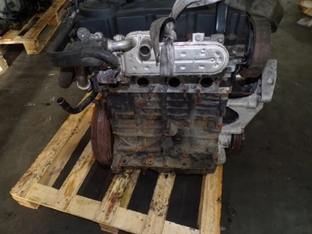 Двигатель для Volkswagen Passat Variant (B6, Typ 3C) 2004-2010 на фотографиях