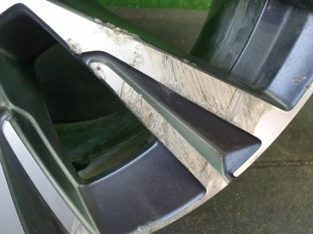 Диск колесный литой для Volvo XC90 II L rest 2019+ на фотографиях