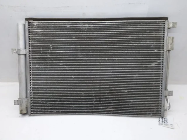 Радиатор кондиционера для Hyundai Solaris 1 рестайлинг 2014-2017 на фотографиях