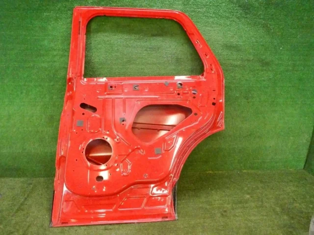 Двери для Ford Explorer U502 rest 2014-2019 на фотографиях