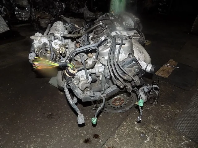Двигатель без навесного для Honda Odyssey RA1-RA5 1994-1999 на фотографиях