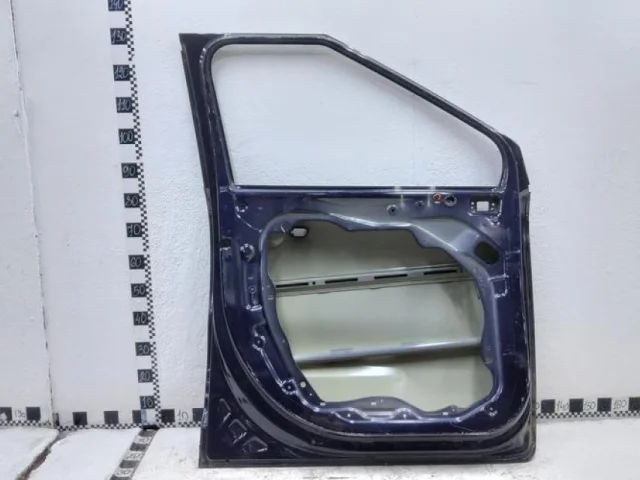 Двери для Kia Carnival 4 KA4 2020+ на фотографиях