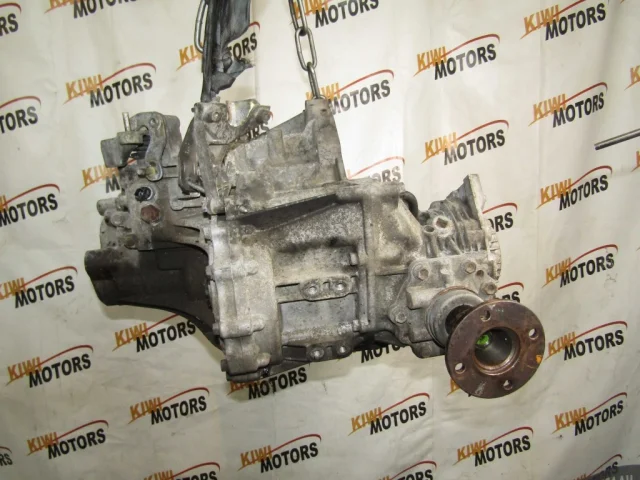 ГБЦ для Nissan X-Trail T30 RU 2001-2007 на фотографиях