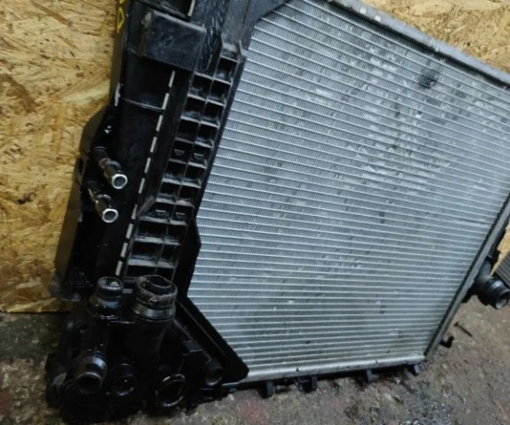 Радиатор охлаждения ДВС для BMW 3er Е46 Купе 1999-2005 на фотографиях