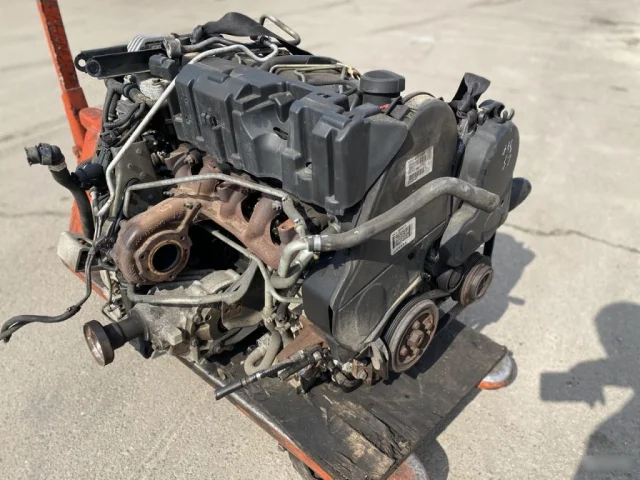 Продажа двигателя D5244T4