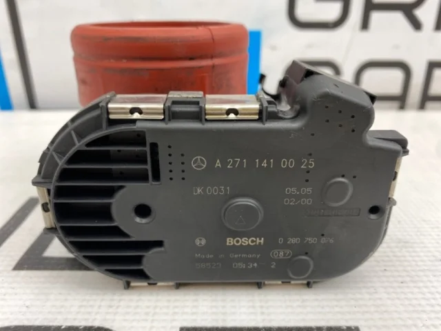 Дроссельная заслонка для Mercedes-Benz C class W203 2000-2007 на фотографиях