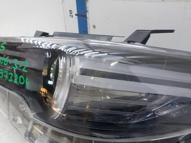 Фара ксенон левая для Mazda CX 5 KF 2017 на фотографиях