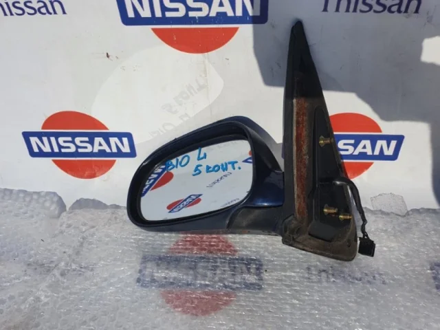 Зеркала для Nissan Almera Classic B10 2006-2012 на фотографиях