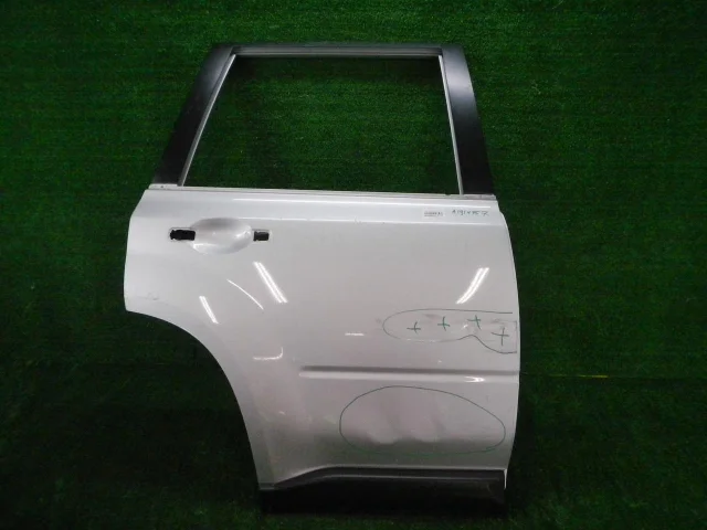 Дверь задняя правая для Nissan X-Trail T31 RU 2007-2014 на фотографиях