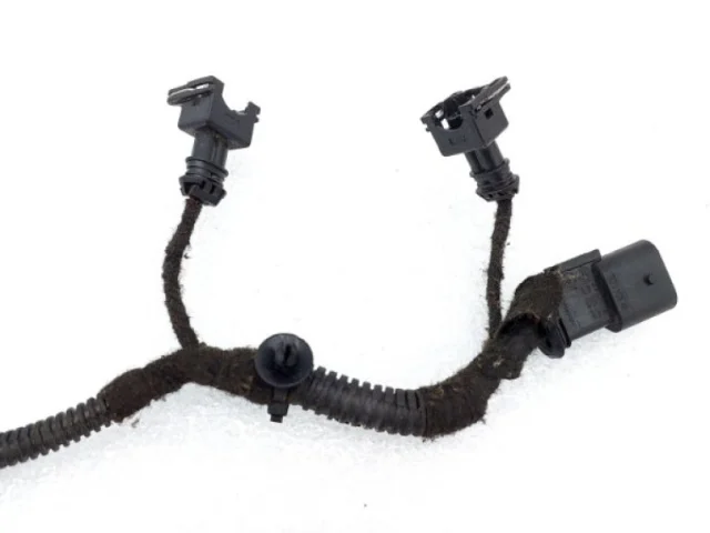 Проводка моторного отсека для Chevrolet Cruze 1 J300 2009-2015 на фотографиях