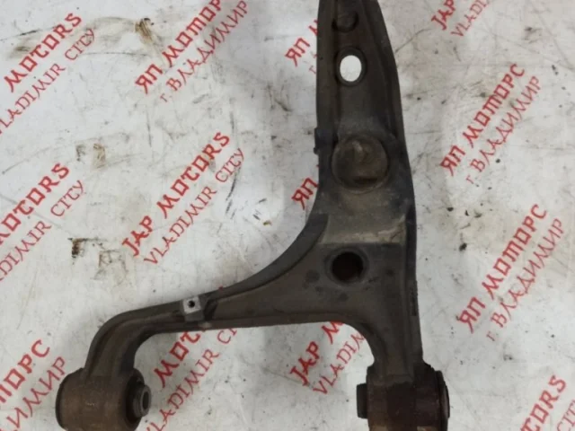 Рычаг задний левый нижний для Suzuki Grand Vitara 2005-2014 на фотографиях