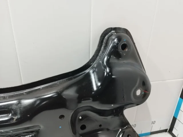 Подрамник двигателя для Hyundai Solaris 1 рестайлинг 2014-2017 Хэтчбек на фотографиях