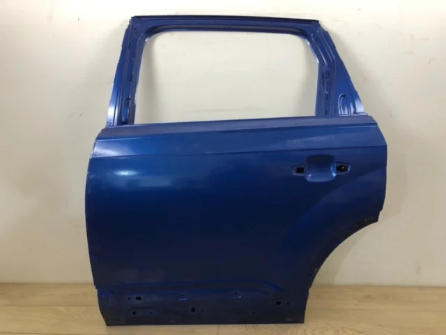 Дверь задняя левая для Audi Q7 4M 2015+ на фотографиях