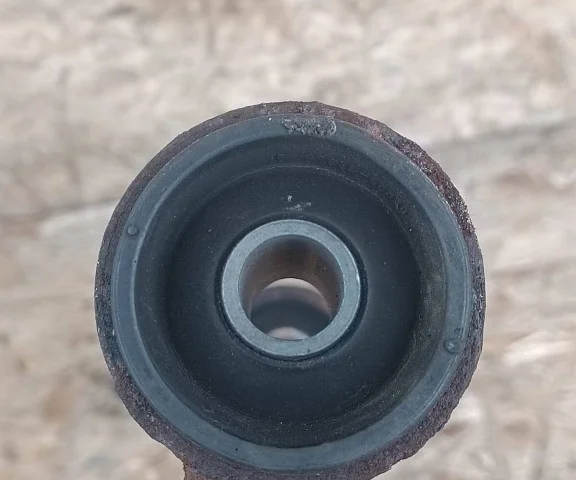 Рычаг передний правый верхний для Lexus LX J200 rest 2015+ на фотографиях