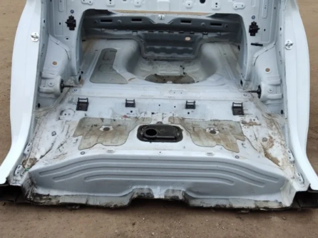 Панель кузова задняя для Hyundai Solaris 2 (2017-2022) на фотографиях