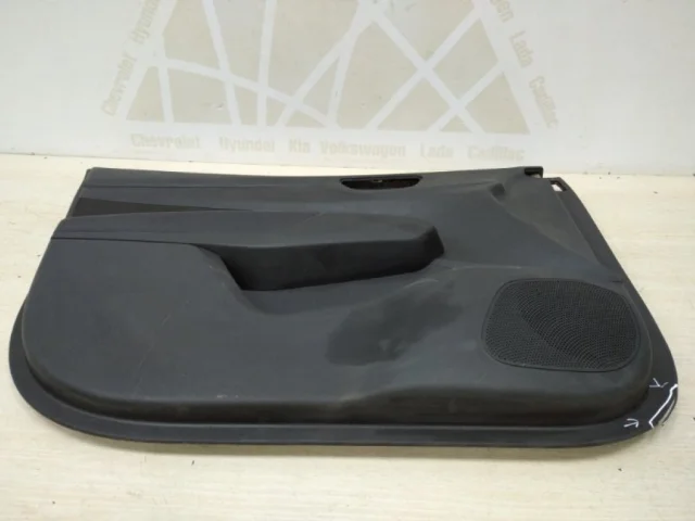 Обшивка двери передняя левая для Hyundai Solaris 2 (2017-2022) на фотографиях