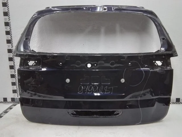 Двери для Kia Carnival 4 KA4 2020+ на фотографиях