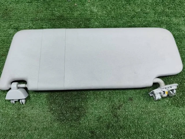 Козырек солнцезащитный левый для Skoda Rapid I NH3 2012-2017 на фотографиях