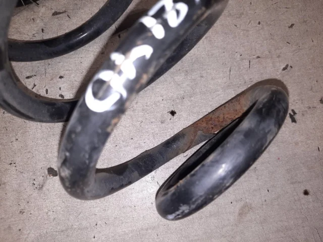 Пружина амортизатора задняя для BMW X6 Е71 rest 2012-2014 на фотографиях