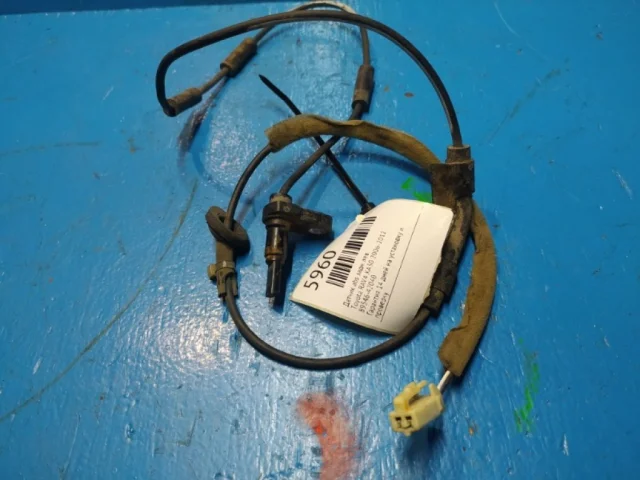 Датчик ABS передний правый для Toyota RAV4 XA30 2005-2012 на фотографиях