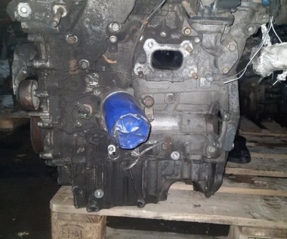 Двигатель без навесного для Cadillac CTS 2 2008-2014 на фотографиях