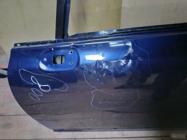 Двери для Honda Civic FD 2005-2012 седан на фотографиях