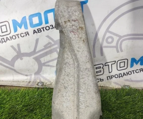 Кронштейн подушки двигателя для Volkswagen Touareg II (7P5) 2010-2014 на фотографиях