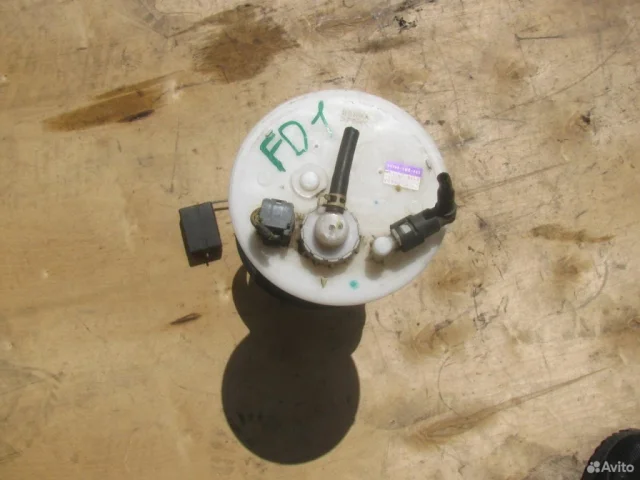 Топливный насос для Honda Civic FA 2005-2010 седан на фотографиях