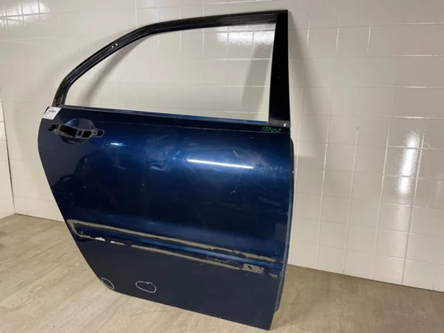 Дверь задняя правая для Mitsubishi Lancer 9 Седан CS 2003-2010 на фотографиях