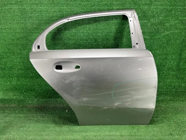 Двери для Mercedes-Benz A class W177 2018-2022 на фотографиях