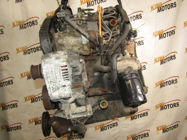 Двигатель для Volkswagen Passat Variant (B3, Typ 35i) 1988-1993 на фотографиях