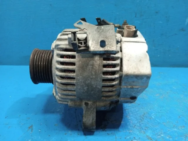 Генератор для Toyota RAV4 XA20 2000-2005 на фотографиях