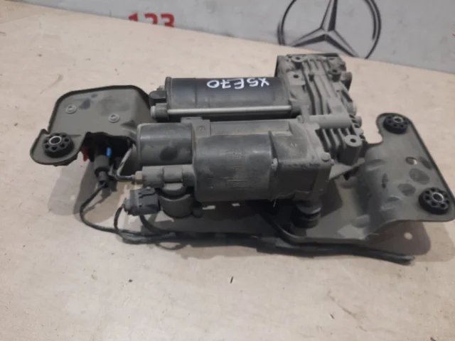 Компрессор пневмоподвески задний для BMW X5 Е70 2006-2013 на фотографиях