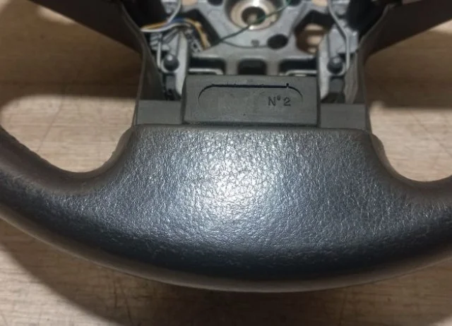 Руль для Nissan Pathfinder R52 2013-2017 на фотографиях