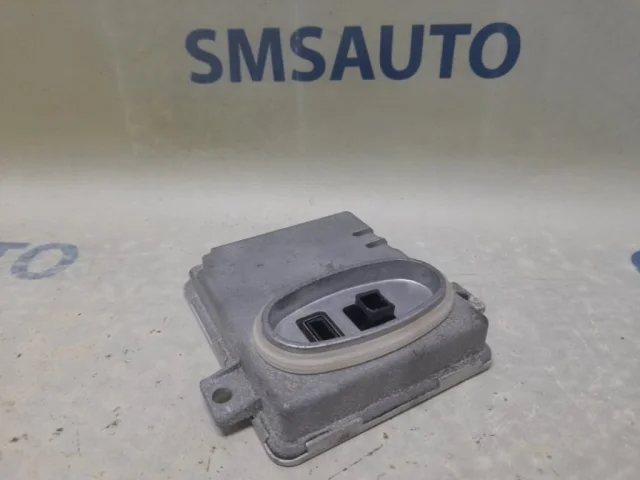 Блок розжига ксенона для Volvo XC70 BZ 2007-2016 на фотографиях