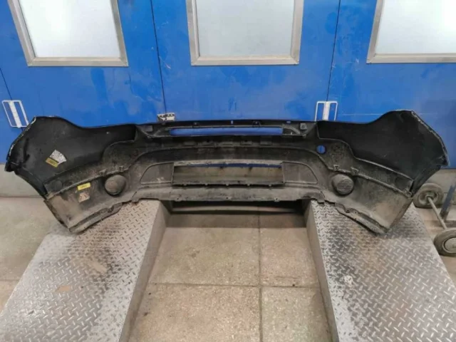 Бампер передний для Ford Explorer U502 2011-2016 на фотографиях