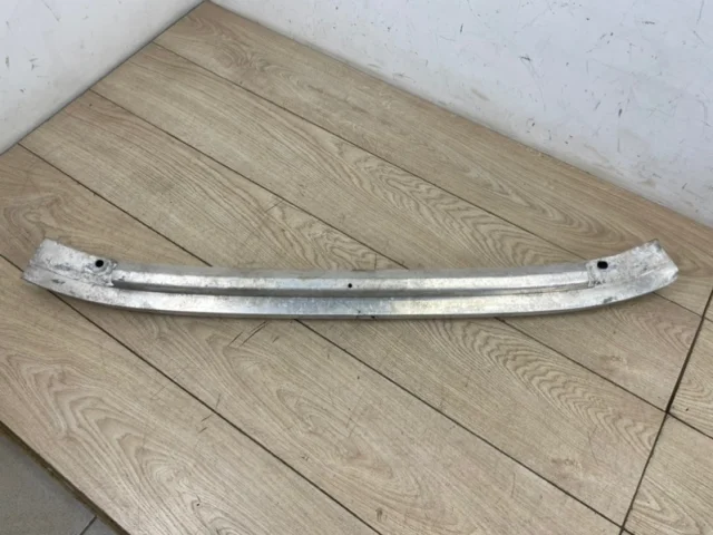 Усилитель бампера передний верхний для Audi Q7 4L 2005-2015 на фотографиях