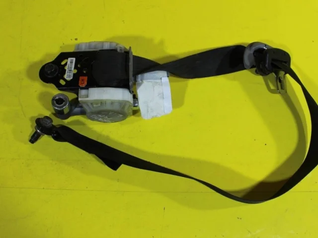 Накладка панели приборов для Hyundai Solaris 1 RB (2011-2013) на фотографиях