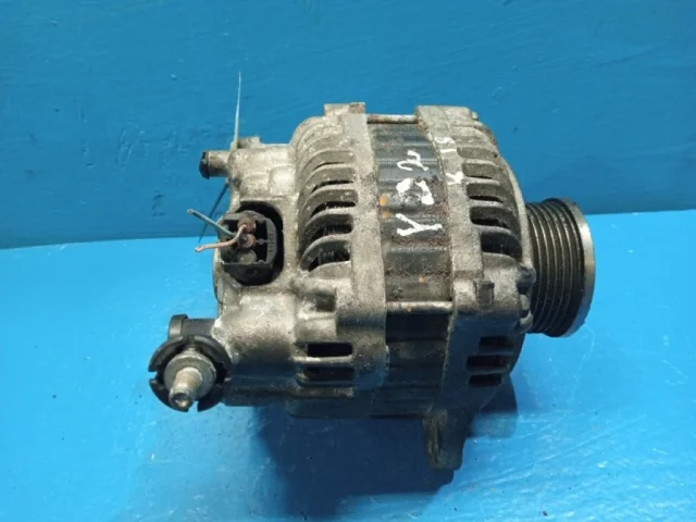 Генератор для Nissan Navara D40 2004-2010 на фотографиях