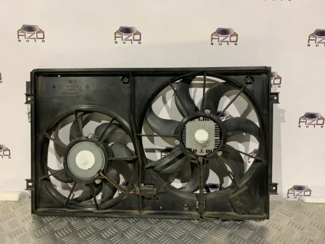 Диффузор вентиляторов для Volkswagen Golf VI (5K) 2008-2012 на фотографиях