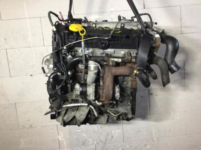 Двигатель для Opel Zafira B 2005-2015 на фотографиях