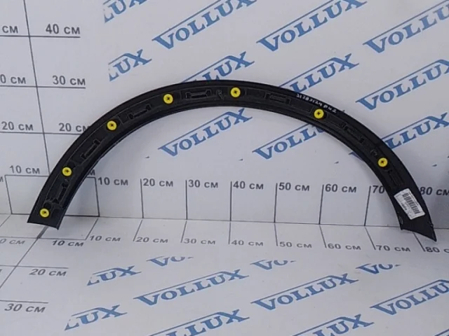 Расширитель арок передний левый для Volvo C30 MK 2006-2013 на фотографиях