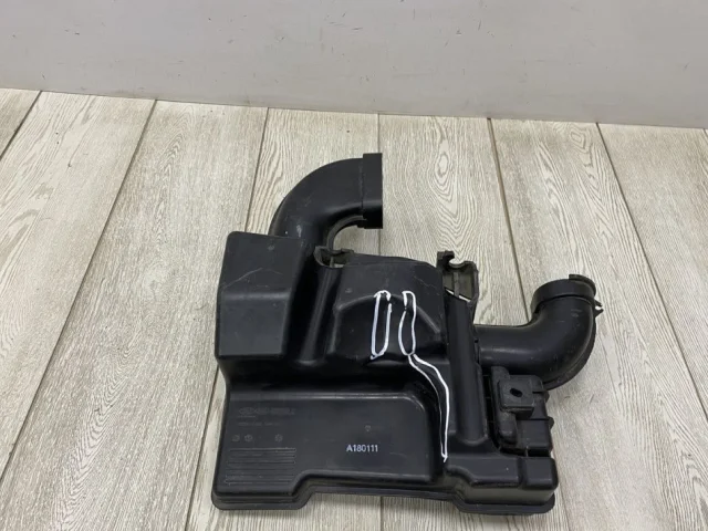 Резонатор воздуховода для Hyundai Solaris 1 рестайлинг 2014-2017 на фотографиях